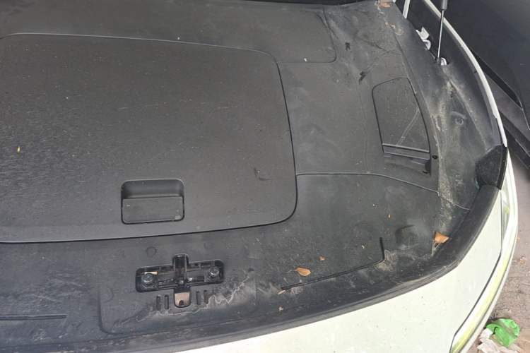 Used Polestar 4 2023 Dual-Motor Long-Range PLUS Engine Bay Left