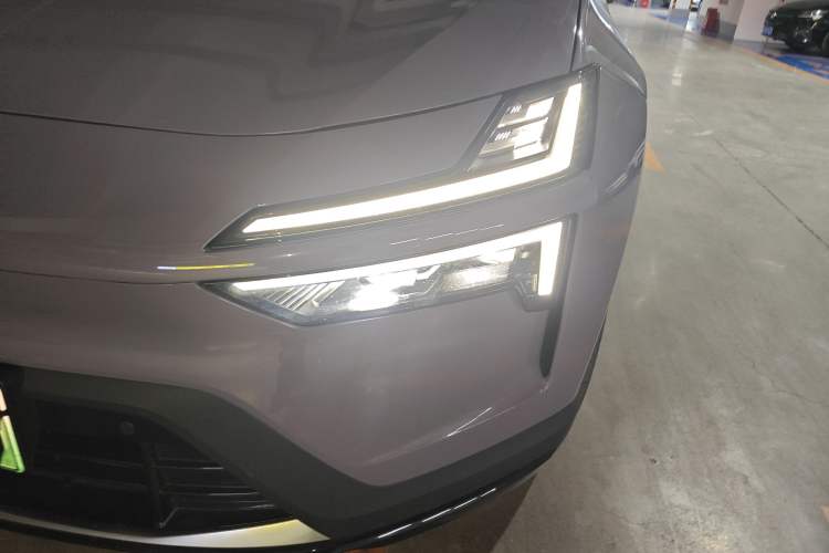 Used Polestar 4 2024 Dual-Motor Long-Range Left Front Headlight