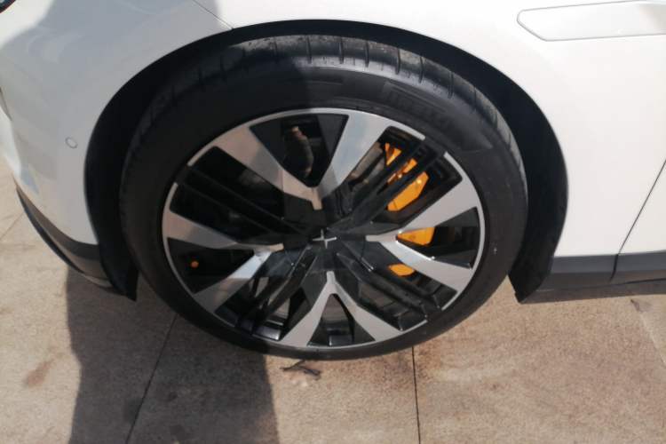 Used Polestar 4 2024 Dual-Motor Long-Range Exterior 4