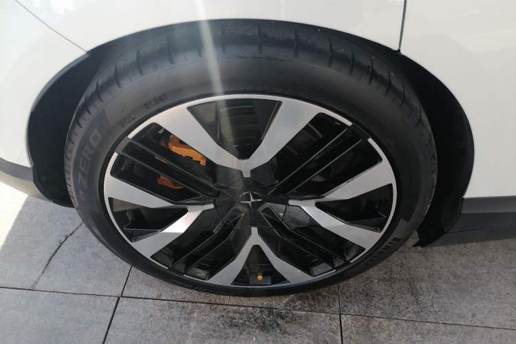 Used Polestar 4 2024 Dual-Motor Long-Range Exterior 5