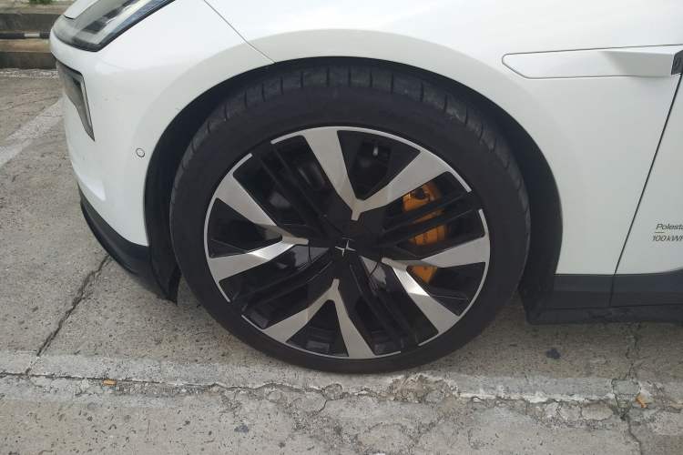Used Polestar 4 2024 Dual-Motor Long-Range PLUS Dual-Star Connectivity Edition Exterior 7