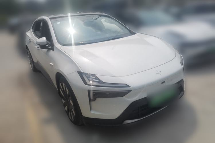 Used Polestar 4 2024 Single-Motor Standard Range PLUS Dual-Star Connectivity Edition Front Right 45 Deg