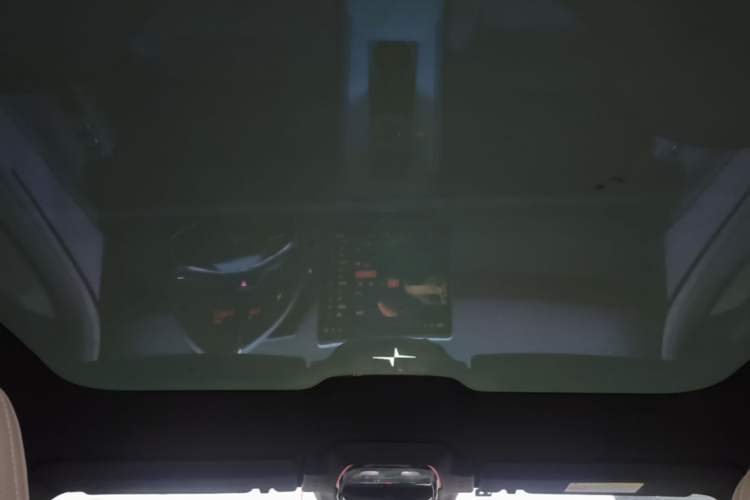 Used Polestar 4 2024 Dual-Motor Long-Range PLUS Dual-Star Connectivity Edition Headliner