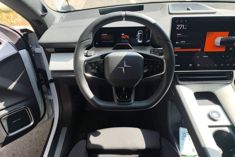 Used Polestar 4 2024 Dual-Motor Long-Range PLUS Dual-Star Connectivity Edition Steering Wheel