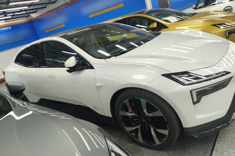 Used Polestar 4 2025 Performance Edition Exterior 2