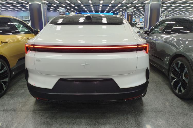 Used Polestar 4 2025 Performance Edition Exterior 4