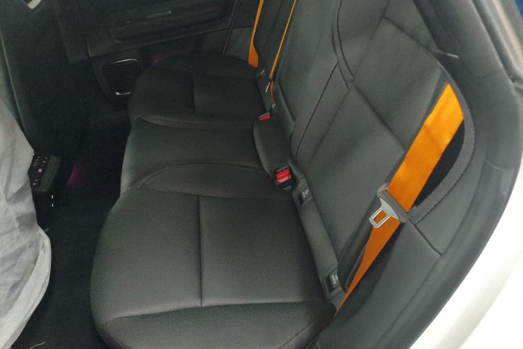 Used Polestar 4 2025 Performance Edition Interior 1