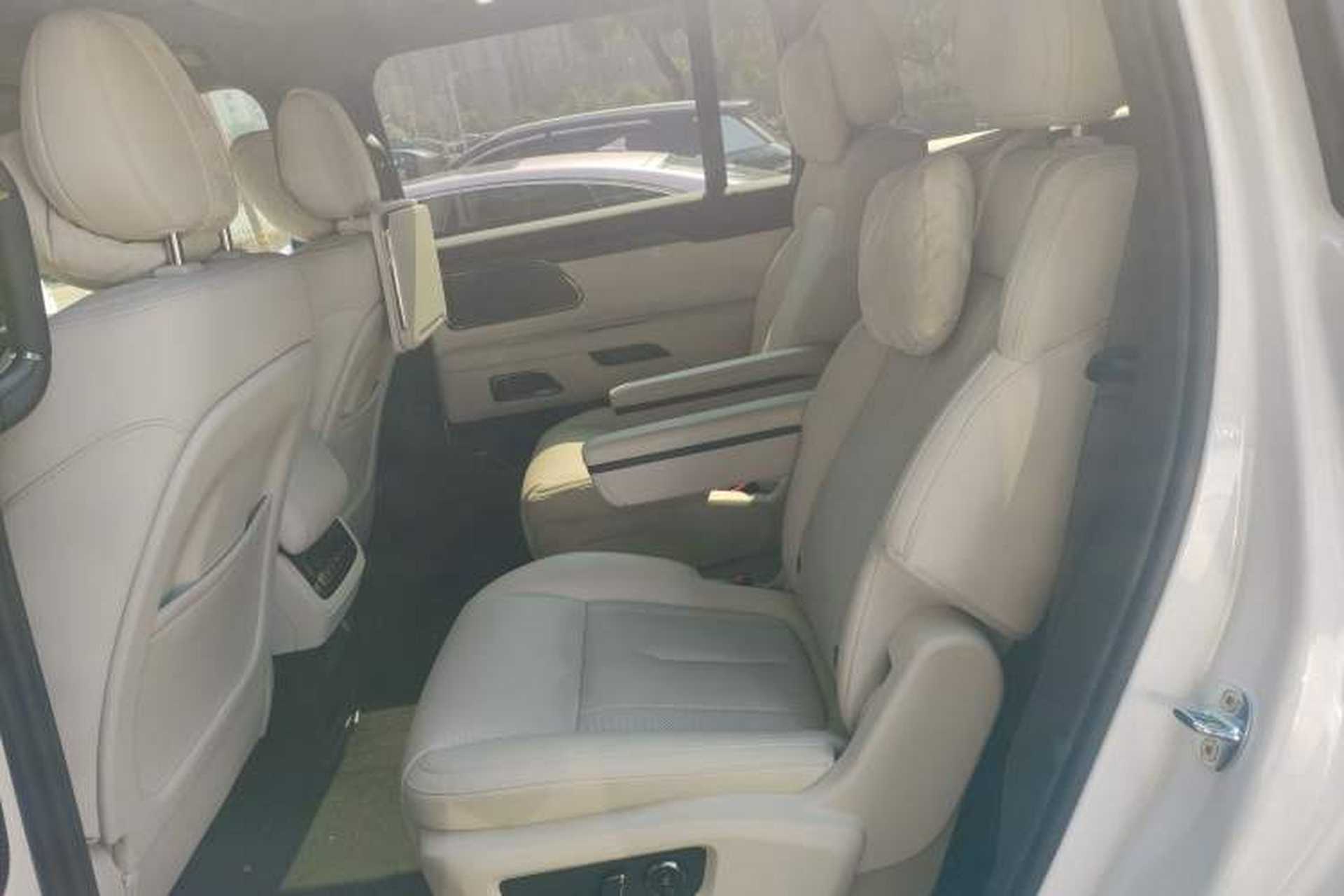 Used Polestones 01 2024 All-Purpose 7-Seater Standard Range Edition Left Rear Seat