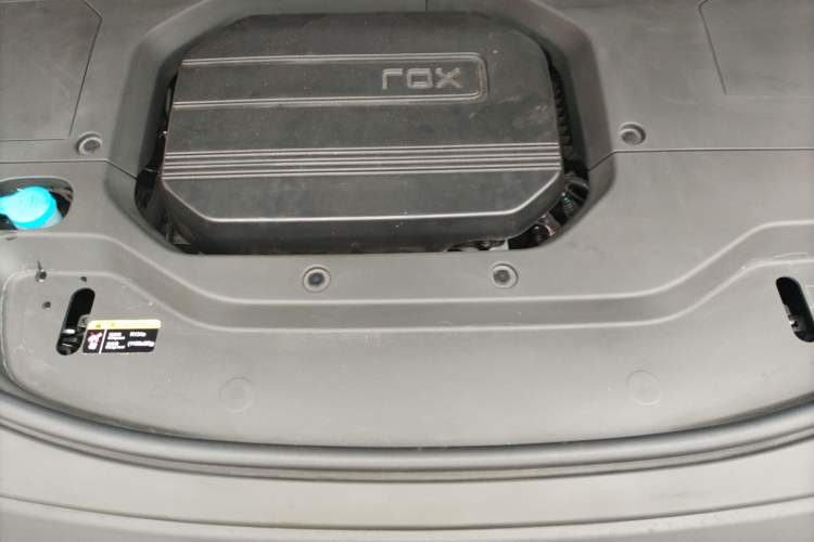Used Polestones 01 2023 Deluxe 6-Seater Version Engine Bay