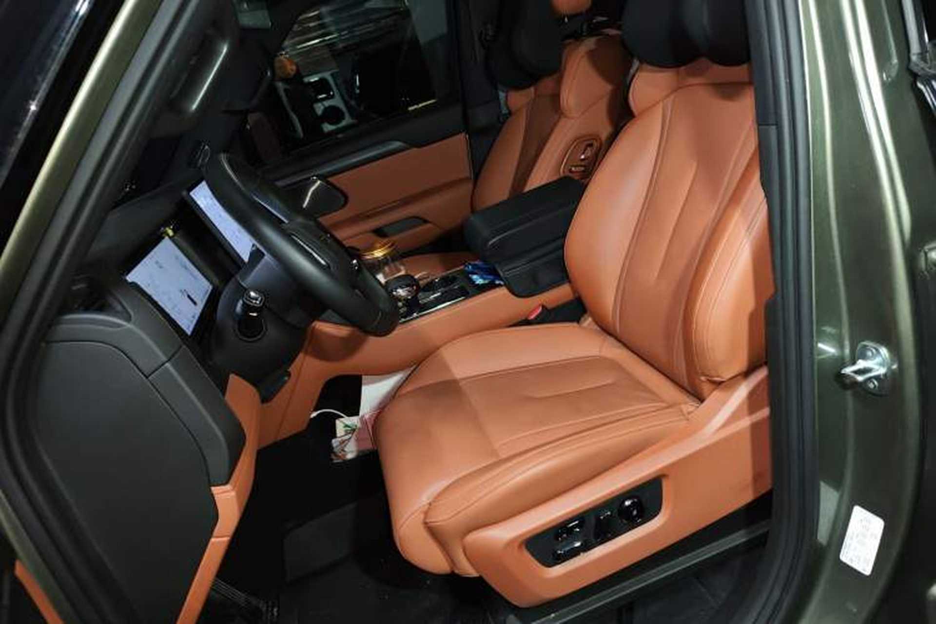 Used Polestones 01 2023 All-Purpose 7-Seater Version Left Front Seat