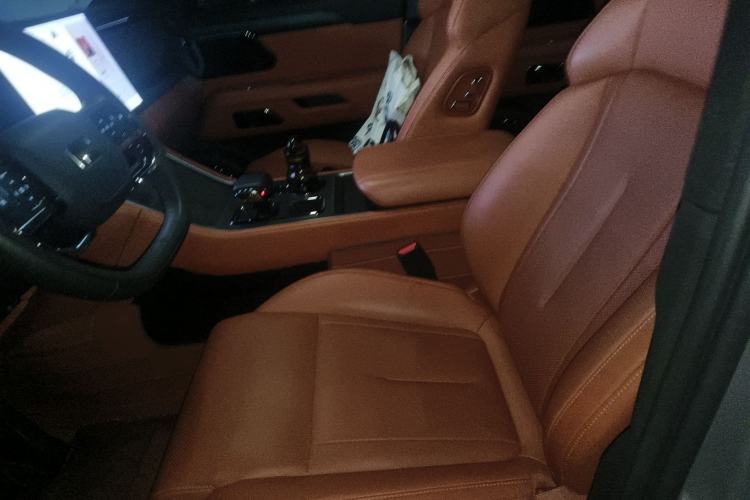 Used Polestones 01 2023 All-Purpose 7-Seater Version Left Front Seat