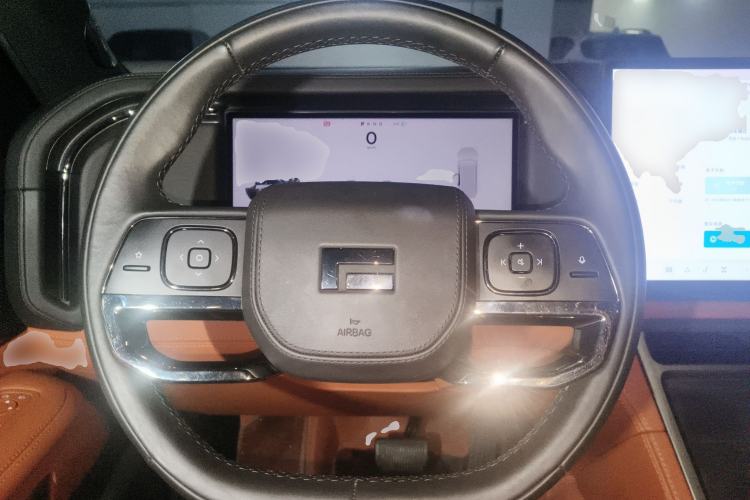 Used Polestones 01 2023 All-Purpose 7-Seater Version Steering Wheel
