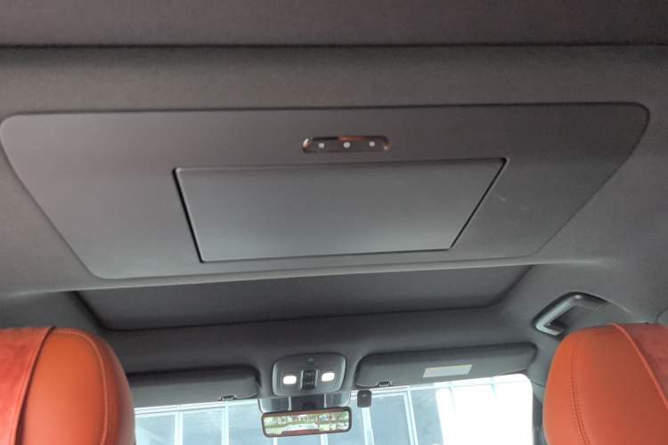 Used Polestones 01 2023 All-Purpose 7-Seater Version Headliner