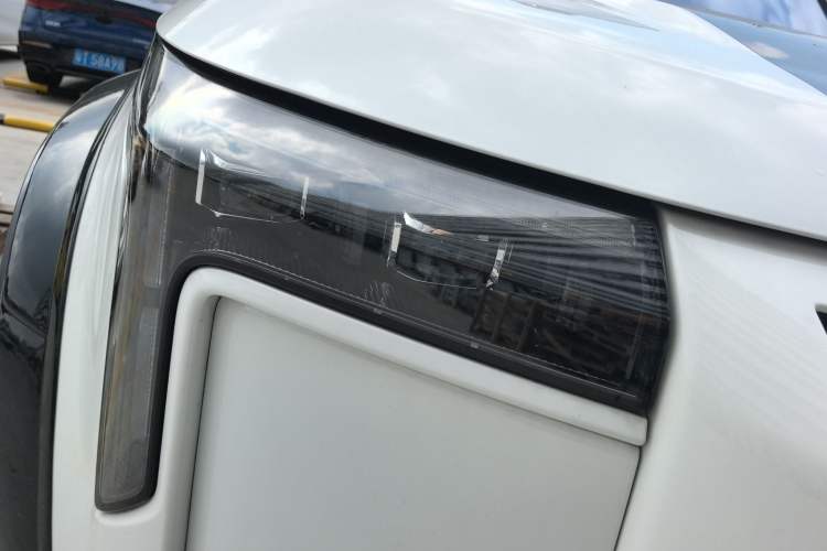 Used Polestones 01 2023 All-Purpose 7-Seater Version Right Front Headlight