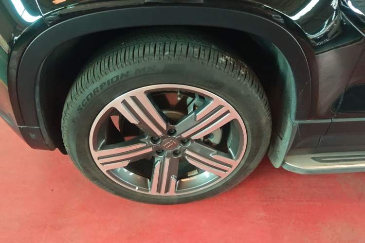 Used Polestones 01 2024 Deluxe 6-Seater Standard Range Version Left Front Wheel Hub