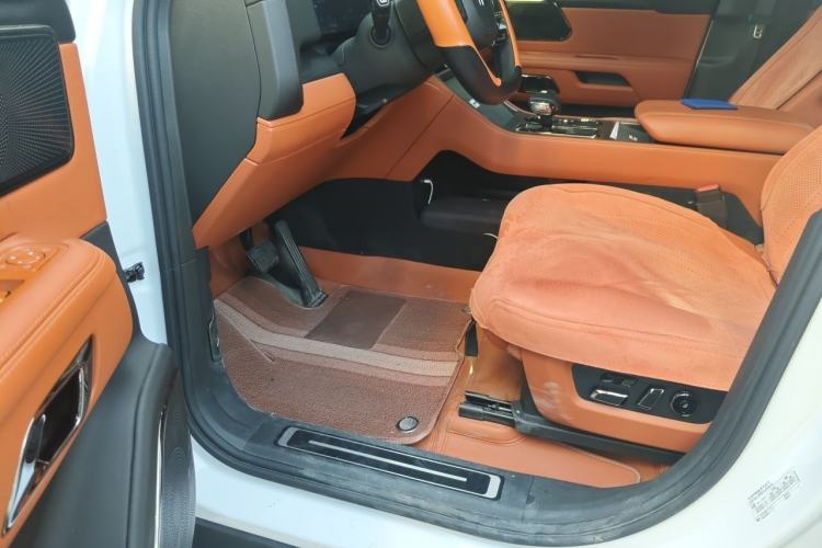 Used Polestones 01 2024 All-Purpose 7-Seater Standard Range Edition Interior 3