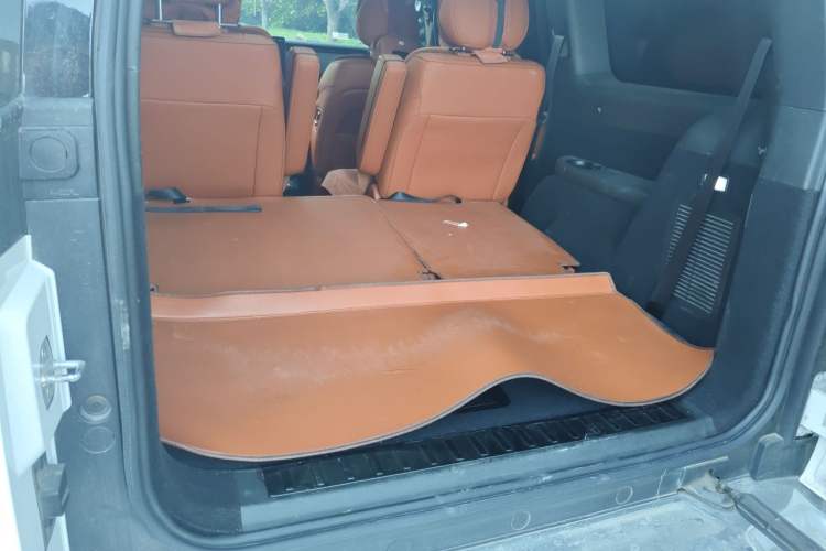 Used Polestones 01 2024 All-Purpose 7-Seater Standard Range Edition Trunk