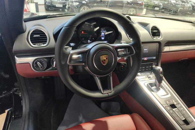 Used Porsche 718 2022 Boxster 2.0T Steering Wheel