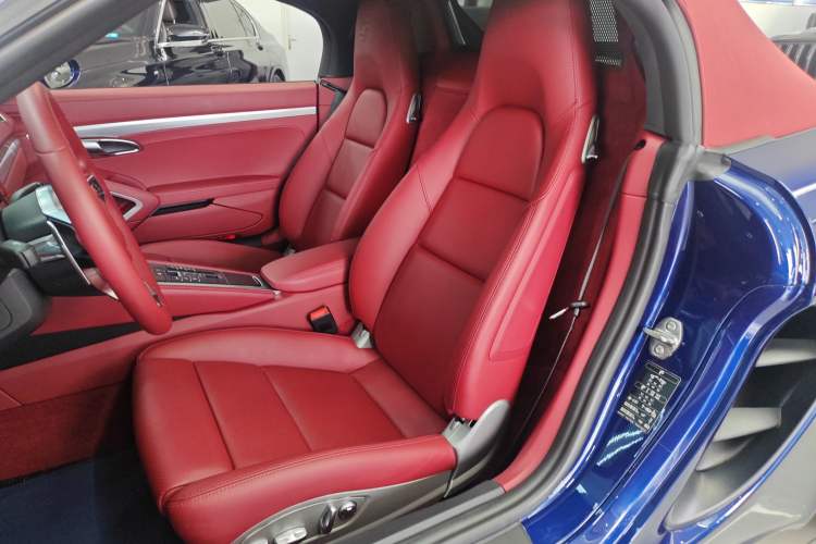Used Porsche 718 2020 Boxster 2.0T Left Front Seat
