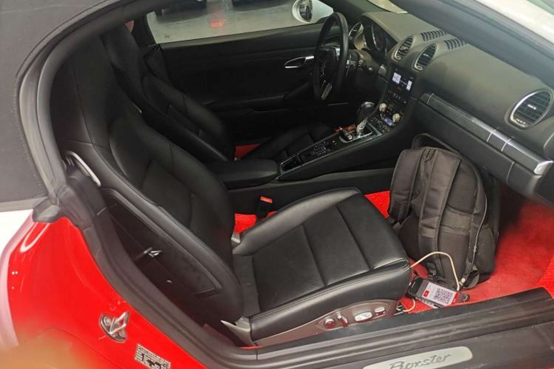 Used Porsche 718 2018 Boxster 2.0T Interior 4