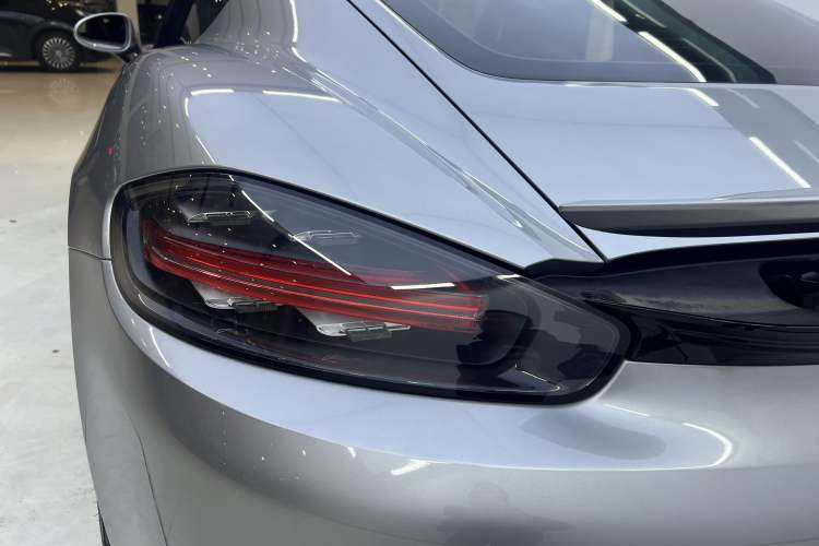 Used Porsche 718 2016 Cayman 2.0T Exterior 4