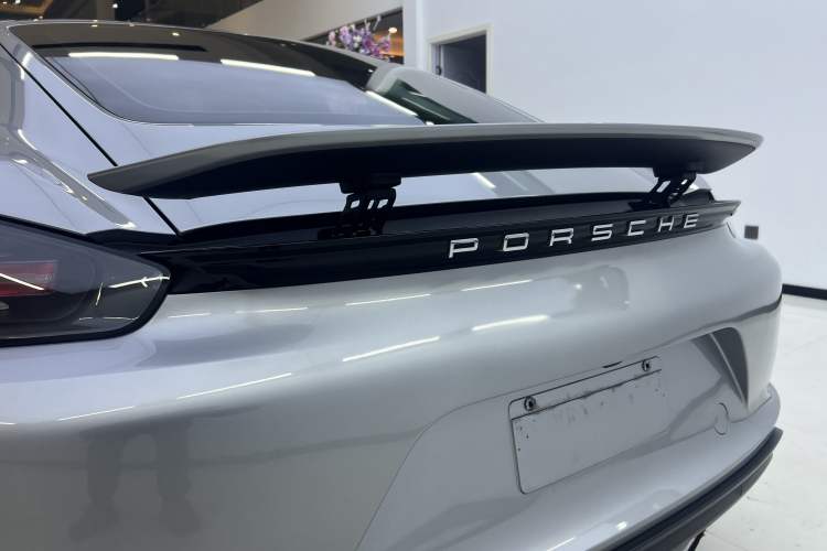 Used Porsche 718 2016 Cayman 2.0T Exterior 8