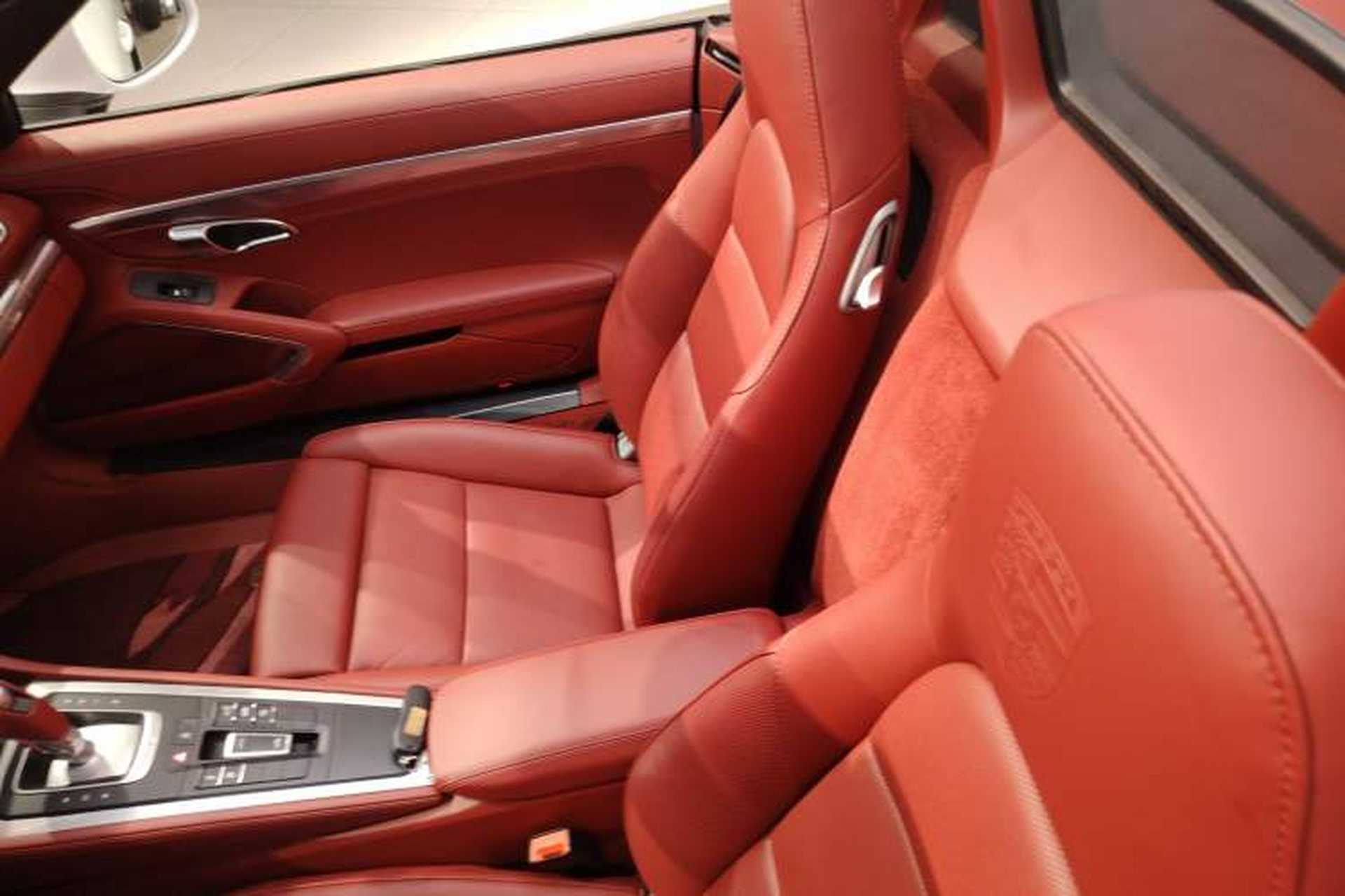 Used Porsche 718 2022 Boxster 2.0T Left Rear Seat