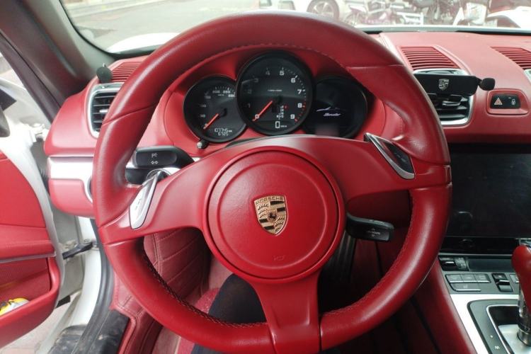 Used Porsche 718  Steering Wheel