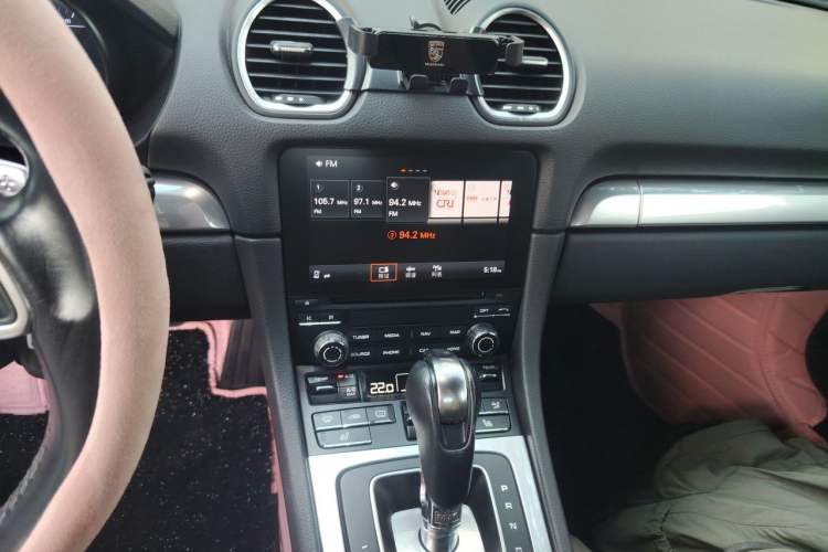 Used Porsche 718 2016 Boxster 2.0T Audio And AC Panel