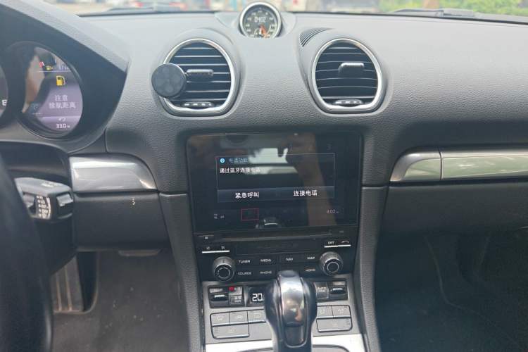 Used Porsche 718 2016 Cayman 2.0T Audio And AC Panel