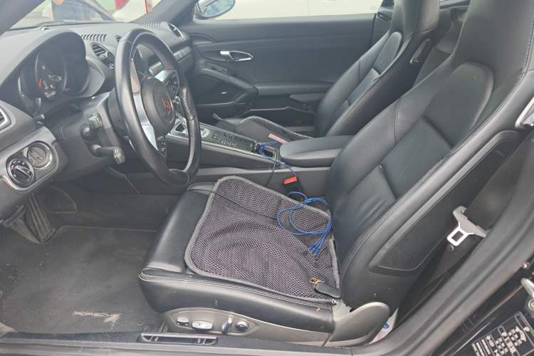 Used Porsche 718 2016 Cayman 2.0T Left Front Seat