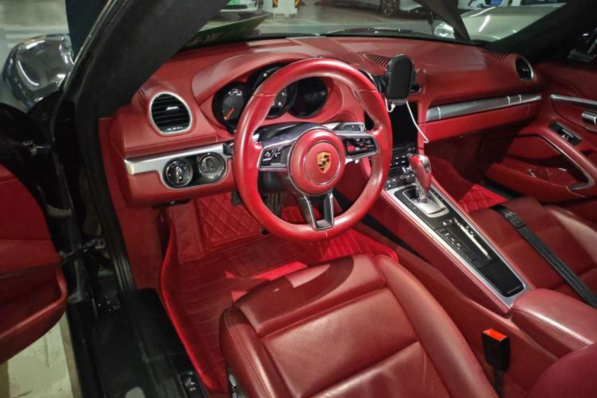 Used Porsche 718 2016 Cayman 2.0T Steering Wheel