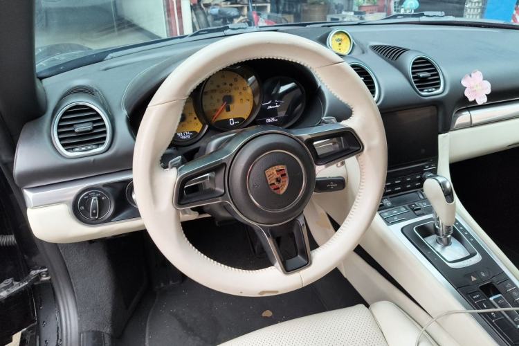 Used Porsche 718 2016 Boxster 2.0T Steering Wheel