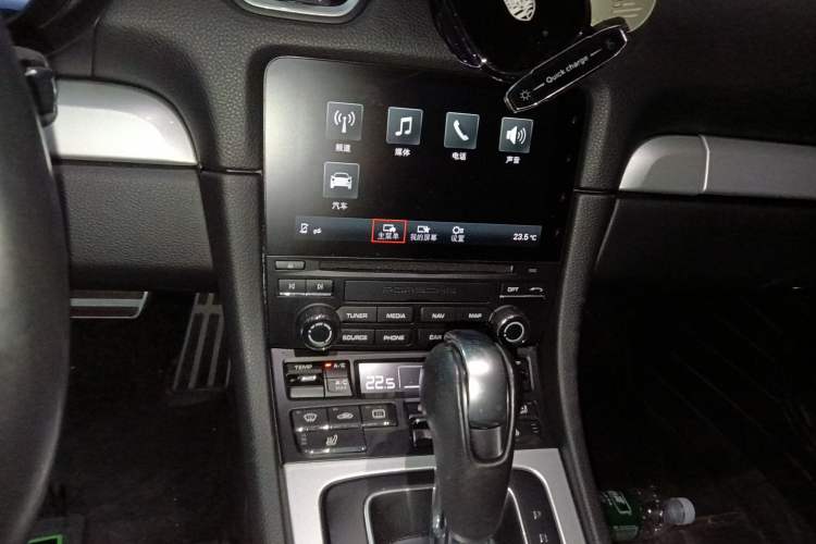 Used Porsche 718 2016 Cayman 2.0T Audio And AC Panel