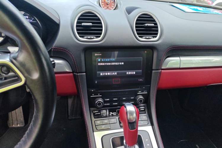 Used Porsche 718 2016 Cayman 2.0T Audio And AC Panel