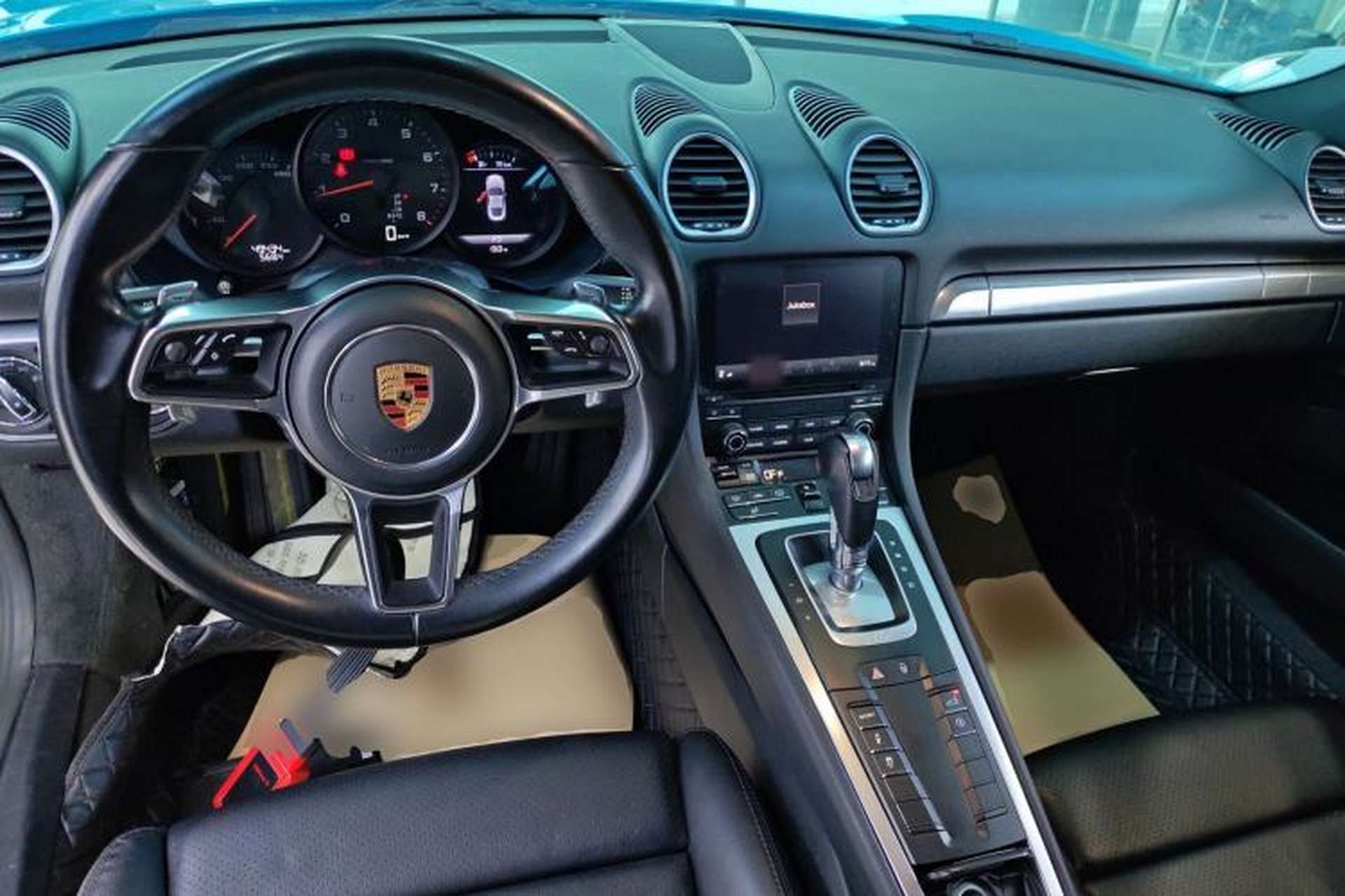 Used Porsche 718 2016 Cayman 2.0T Center Console