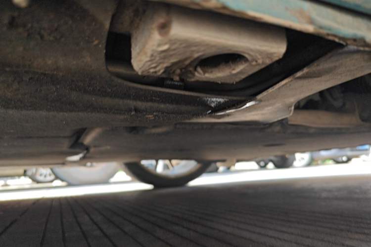 Used Porsche 718 2016 Cayman 2.0T Chassis Front Right