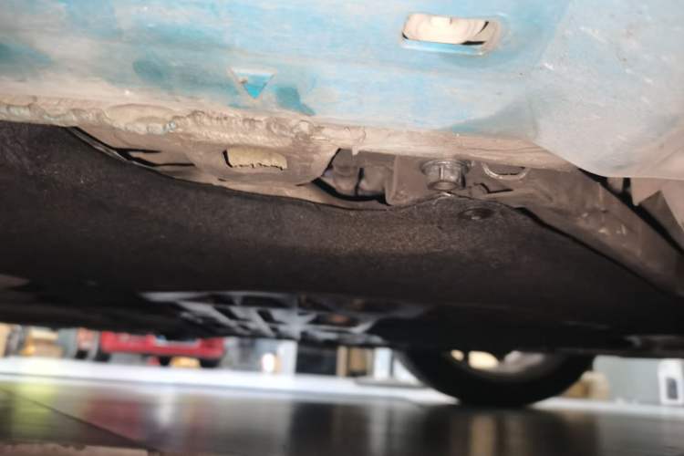 Used Porsche 718 2016 Cayman 2.0T Chassis Rear Left