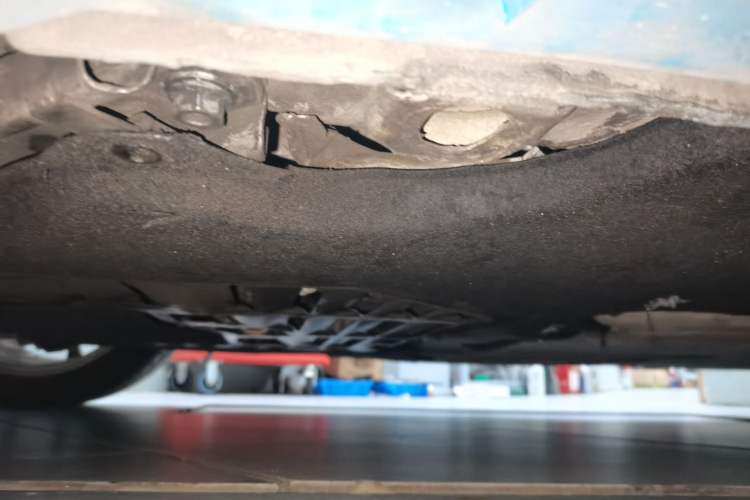 Used Porsche 718 2016 Cayman 2.0T Chassis Rear Right
