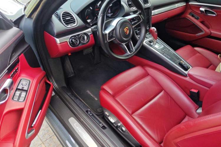 Used Porsche 718 2016 Cayman 2.0T Driver Seat
