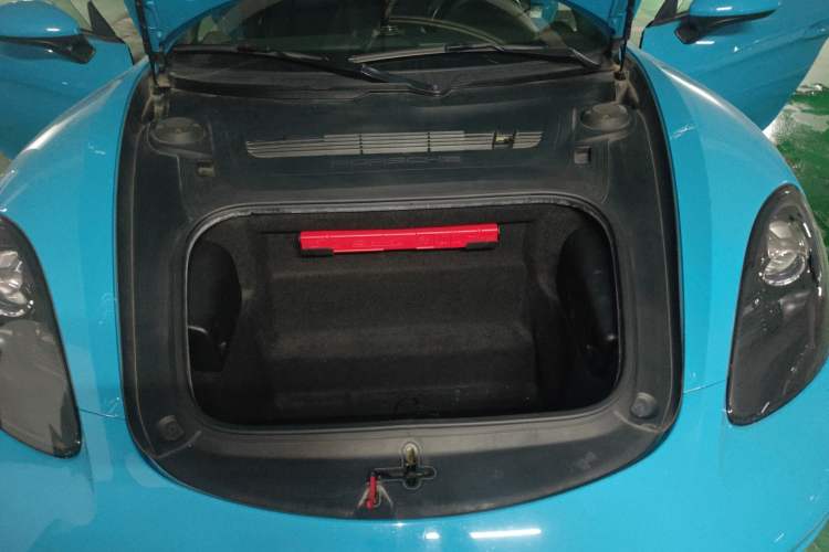 Used Porsche 718 2016 Boxster 2.0T Engine Bay