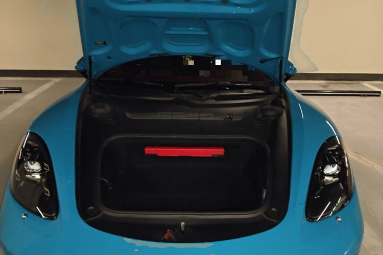 Used Porsche 718 2016 Cayman 2.0T Engine Bay