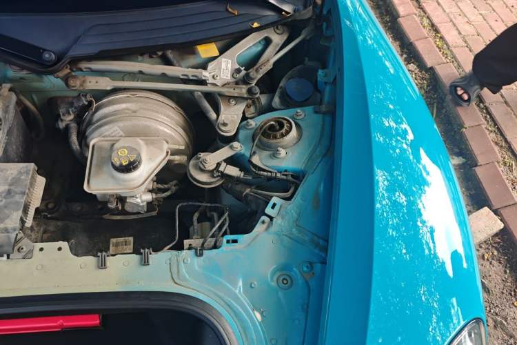 Used Porsche 718 2016 Boxster 2.0T Engine Bay Left