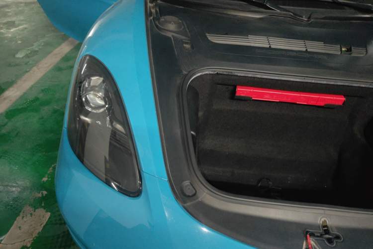 Used Porsche 718 2016 Boxster 2.0T Engine Bay Right