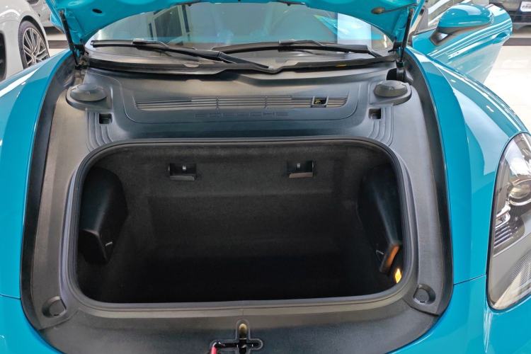 Used Porsche 718 2016 Cayman 2.0T Engine Bay