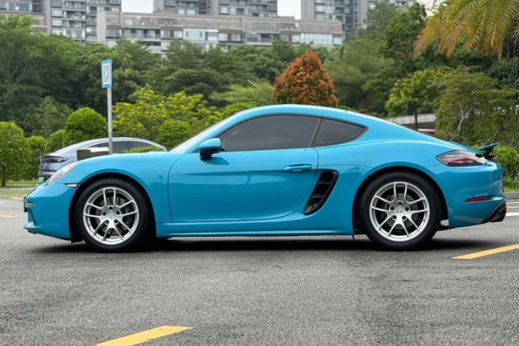 Used Porsche 718 2016 Cayman 2.0T Exterior 2