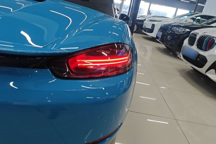 Used Porsche 718 2016 Boxster 2.0T Exterior 6