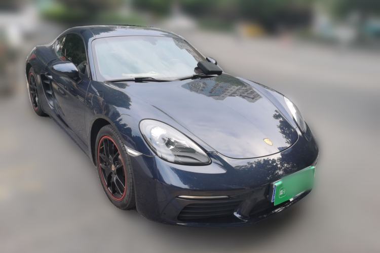 Used Porsche 718 2016 Cayman 2.0T Front Right 45 Deg