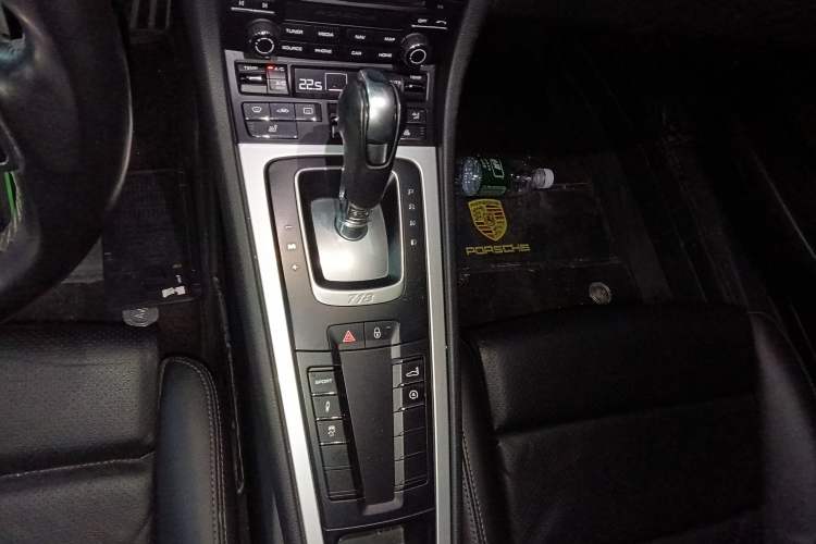 Used Porsche 718 2016 Cayman 2.0T Gear Lever