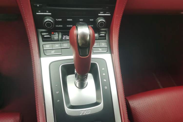 Used Porsche 718 2016 Cayman 2.0T Gear Lever